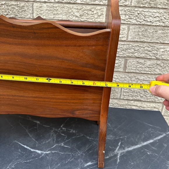 Arthur Umanoff Walnut Magazine Rack - EPOCH Amana walnut magazine rack 18 x 19H. Vintage